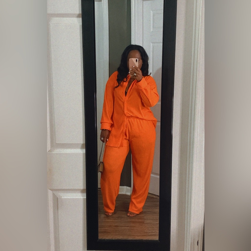 Orange XL set very comfortable.